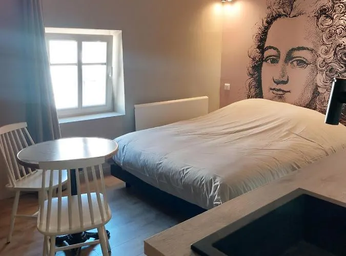 Madame Bergamote Апартаменты *