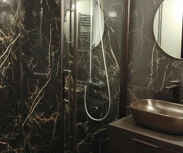 Madame Bergamote Nancy