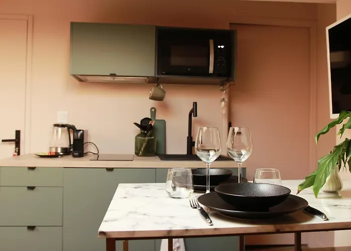 Madame Bergamote * Nancy